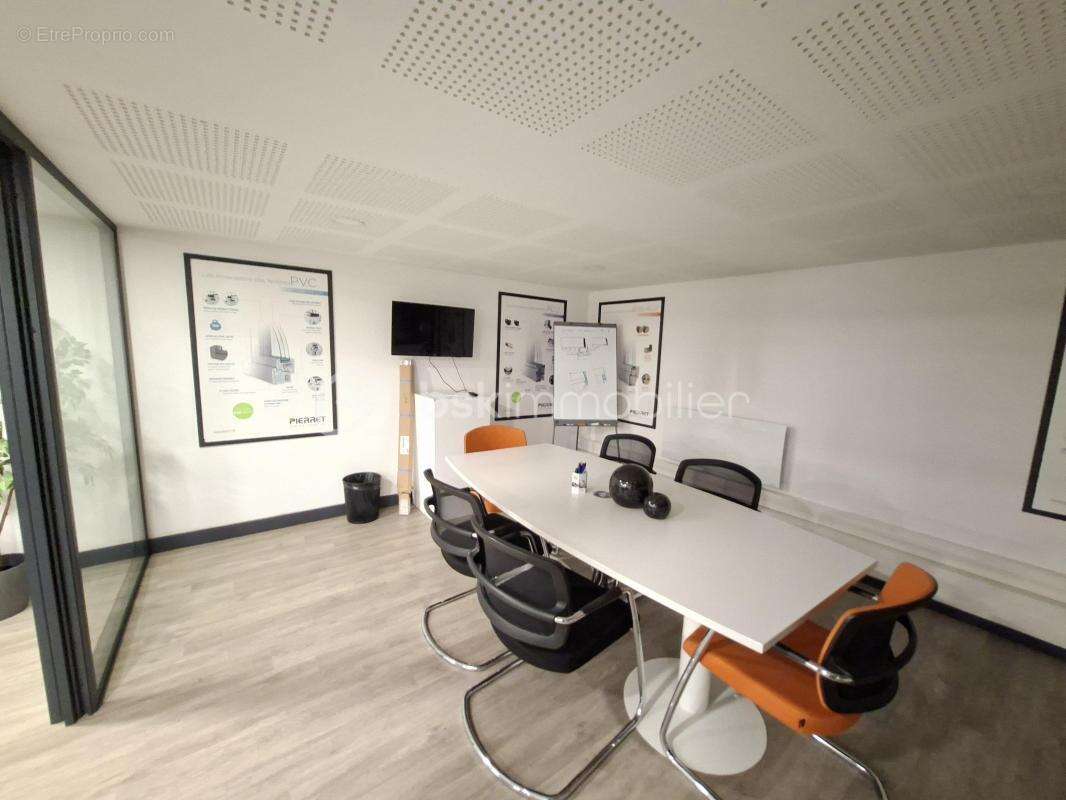 Commerce à MITRY-MORY