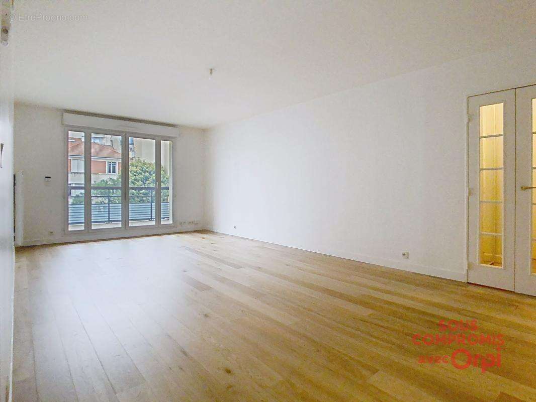 Appartement à ISSY-LES-MOULINEAUX