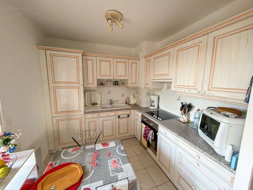 Appartement à LEERS