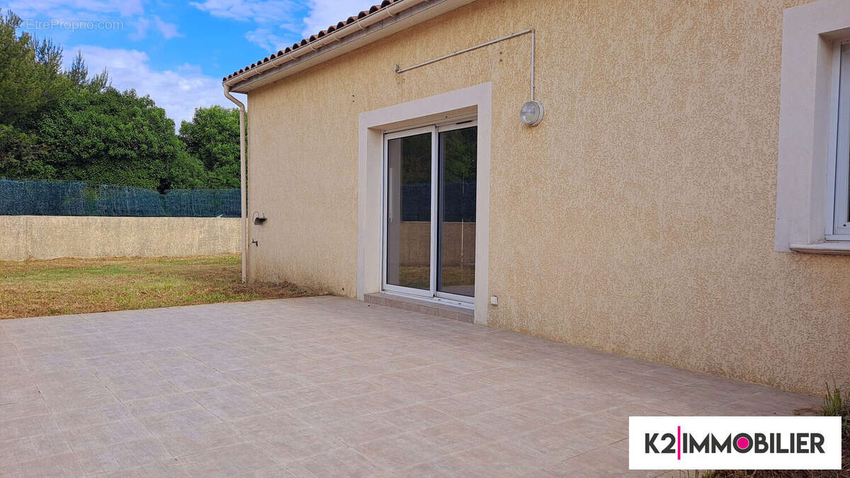 Maison à MONTELIMAR