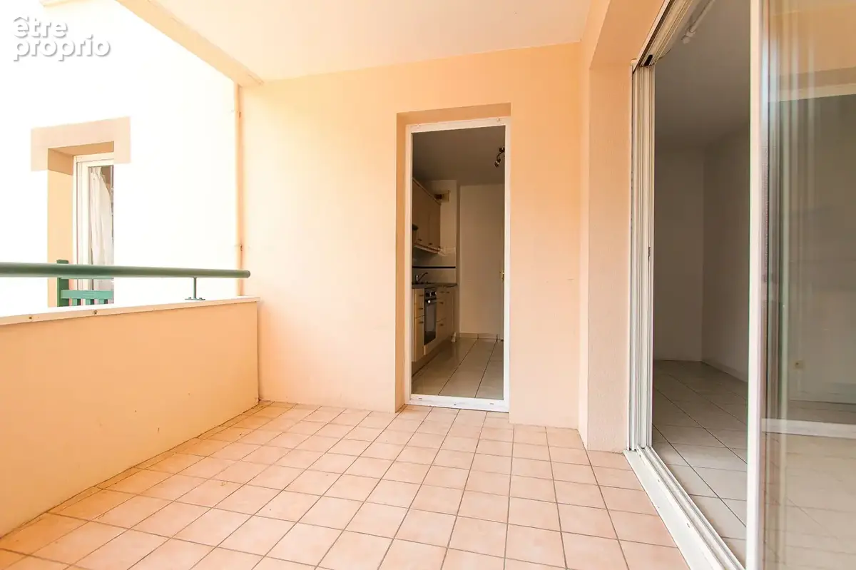 Exclusivite - bayonne  appartement t2 - centre balcon ? parking - cellier - photo 3