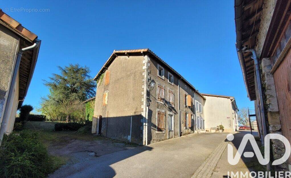 Photo 1 - Maison à SAINT-LIN