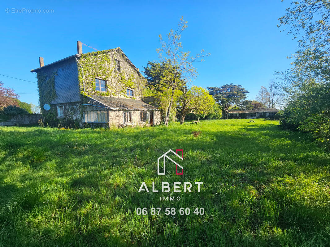 Maison à MOZE-SUR-LOUET
