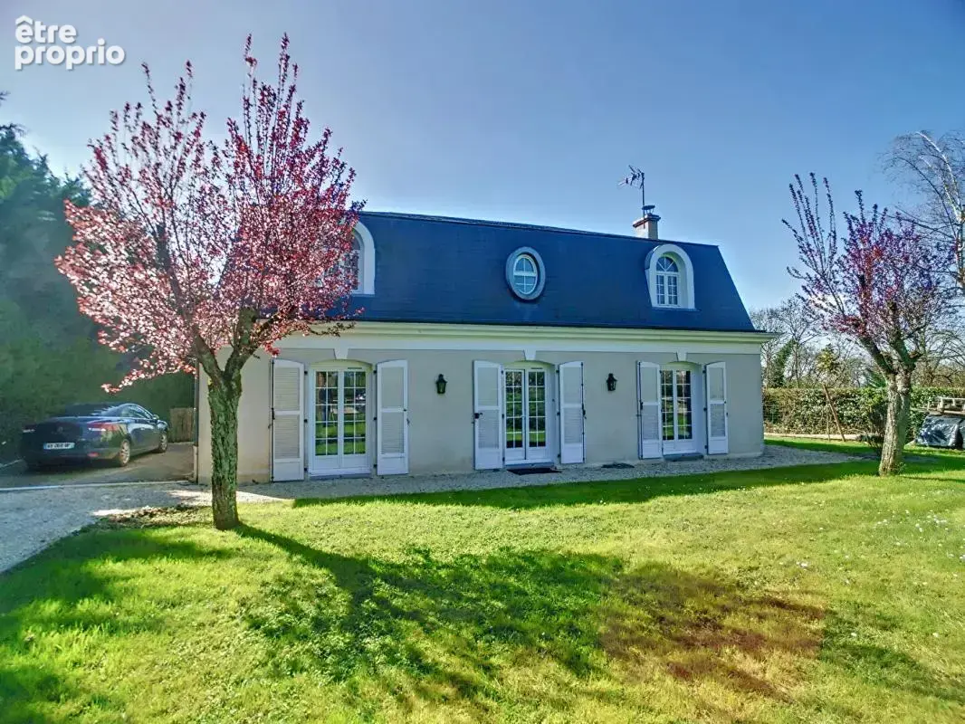 Appartement Cosne Cours Sur Loire 5 pièce(s) 155.80 m2 - photo 18