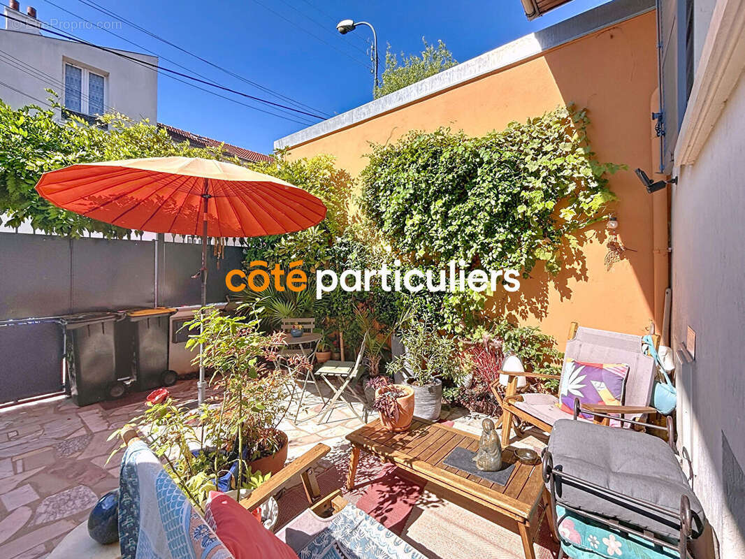 Maison à SAINT-MAUR-DES-FOSSES