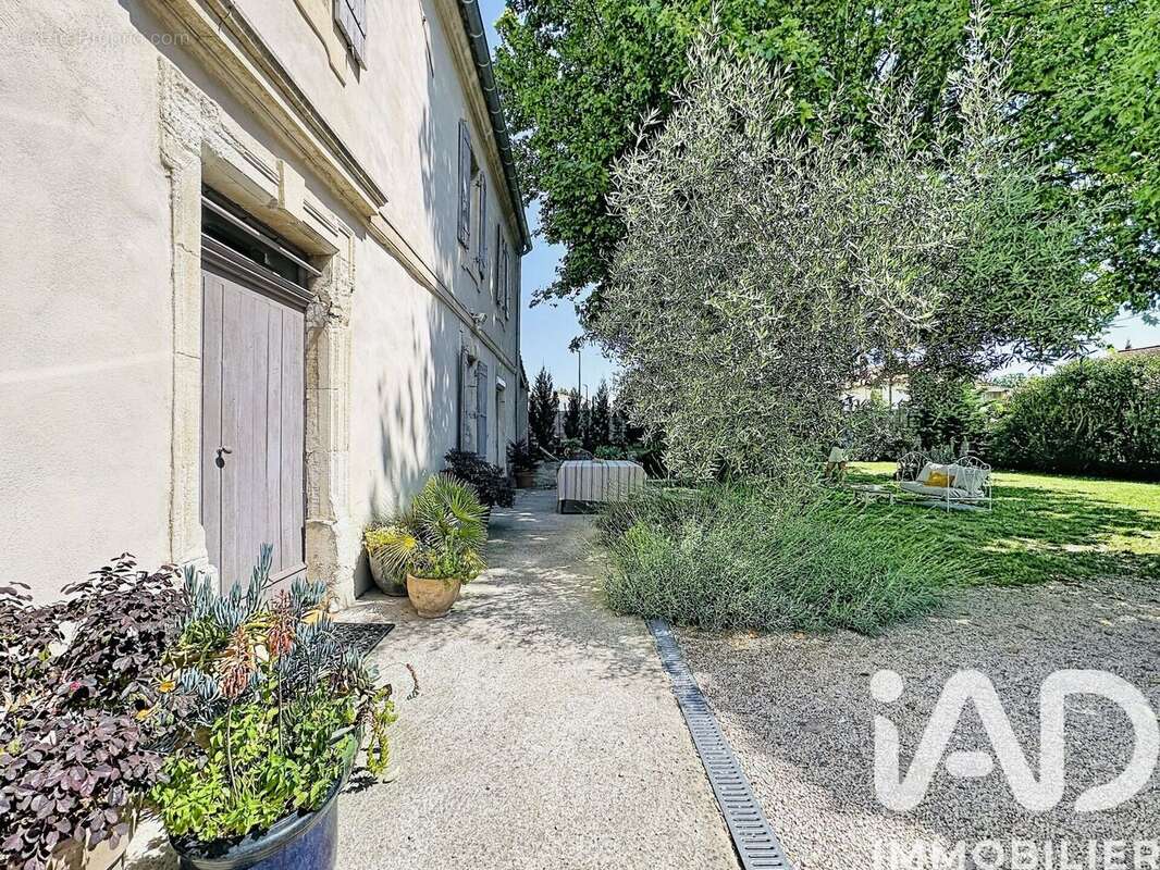 Photo 4 - Maison à CABANNES