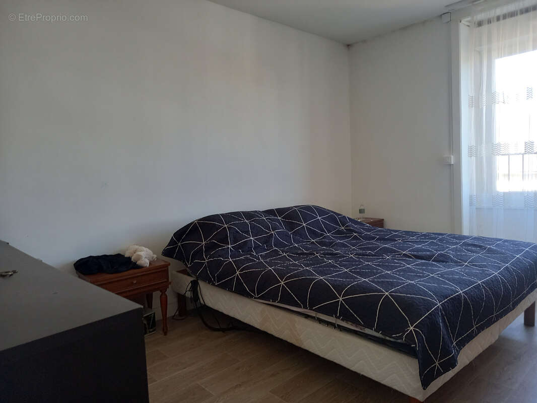 Appartement à FOUGERES