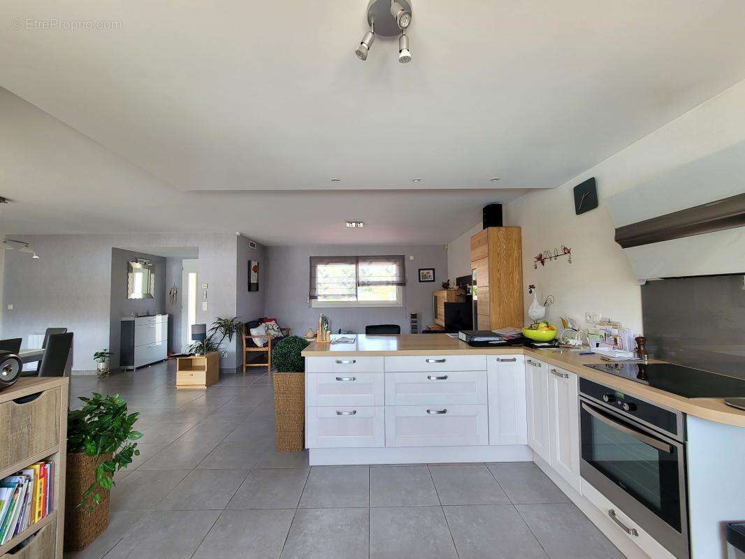 Maison à LABASTIDETTE