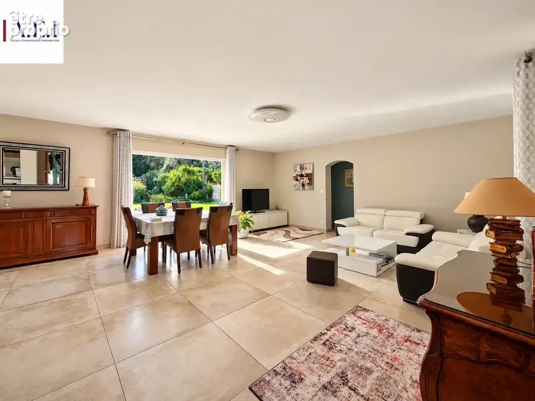 La Seyne sur mer - Fabrégas - Villa de plain-pied avec piscine & garage - photo 6