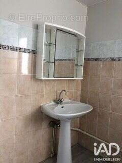 Photo 9 - Appartement à MERY-SUR-OISE