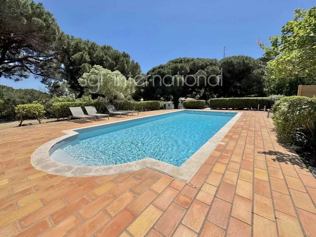 Maison à RAMATUELLE