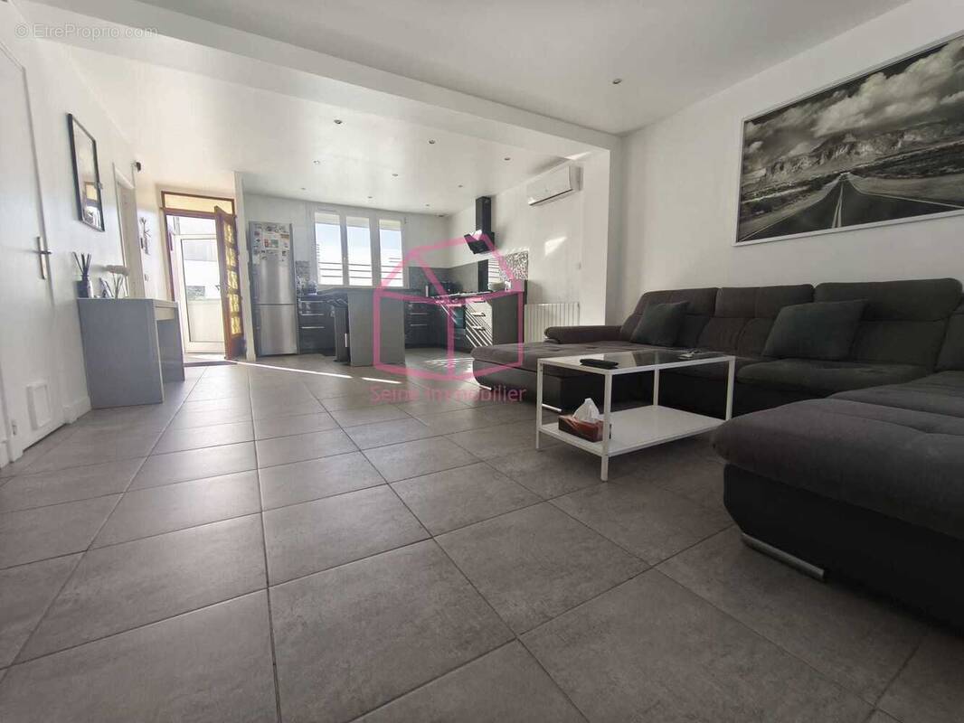 Maison à CHOISY-LE-ROI