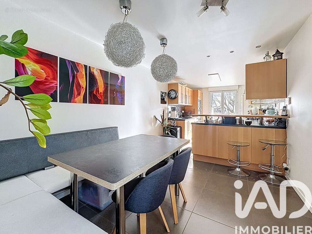 Photo 3 - Maison à CRUSEILLES