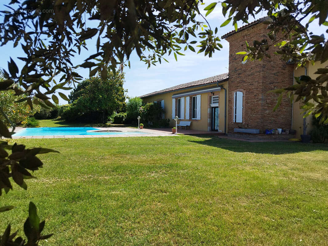 Propriete au calme sans vis a vis - photo 5