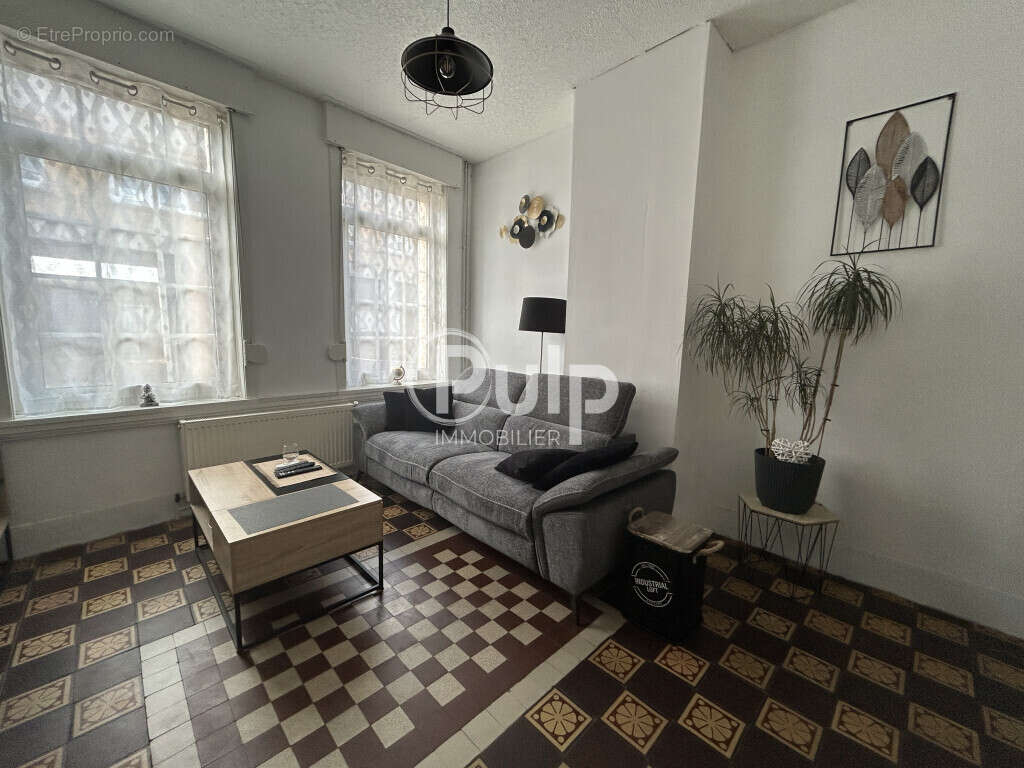 Maison à HENIN-BEAUMONT