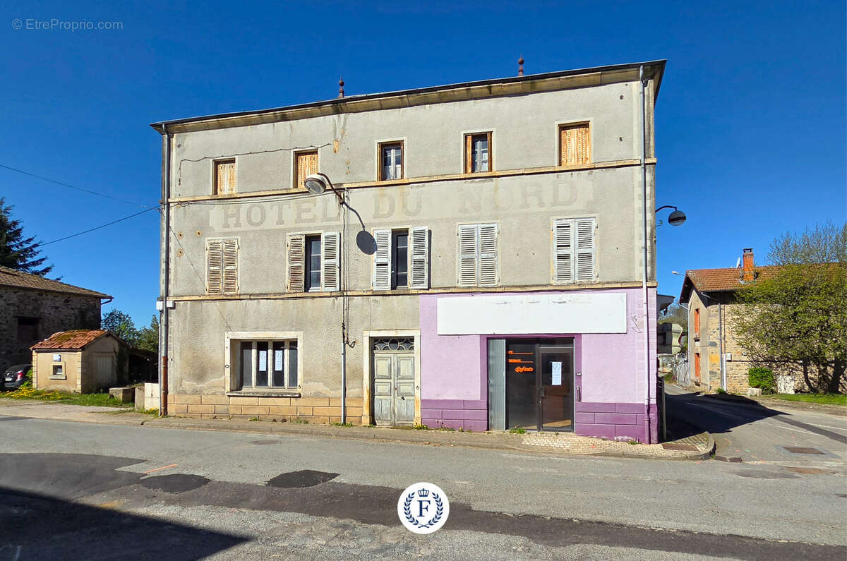 Maison à PROPIERES