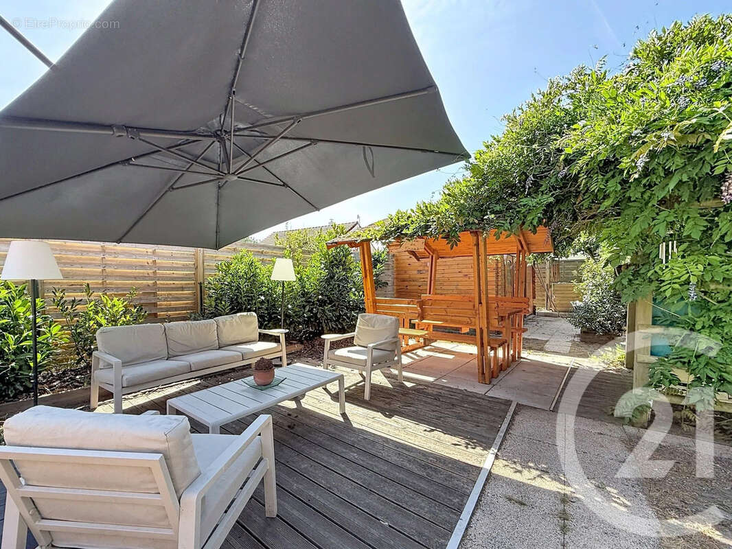 Maison 164 m² à La Ferte-Saint-Aubin  - photo 12