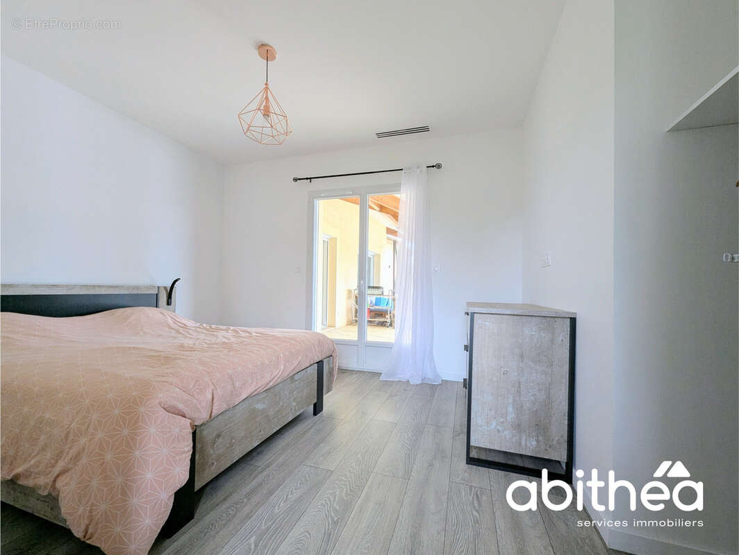 Maison à BOUNIAGUES