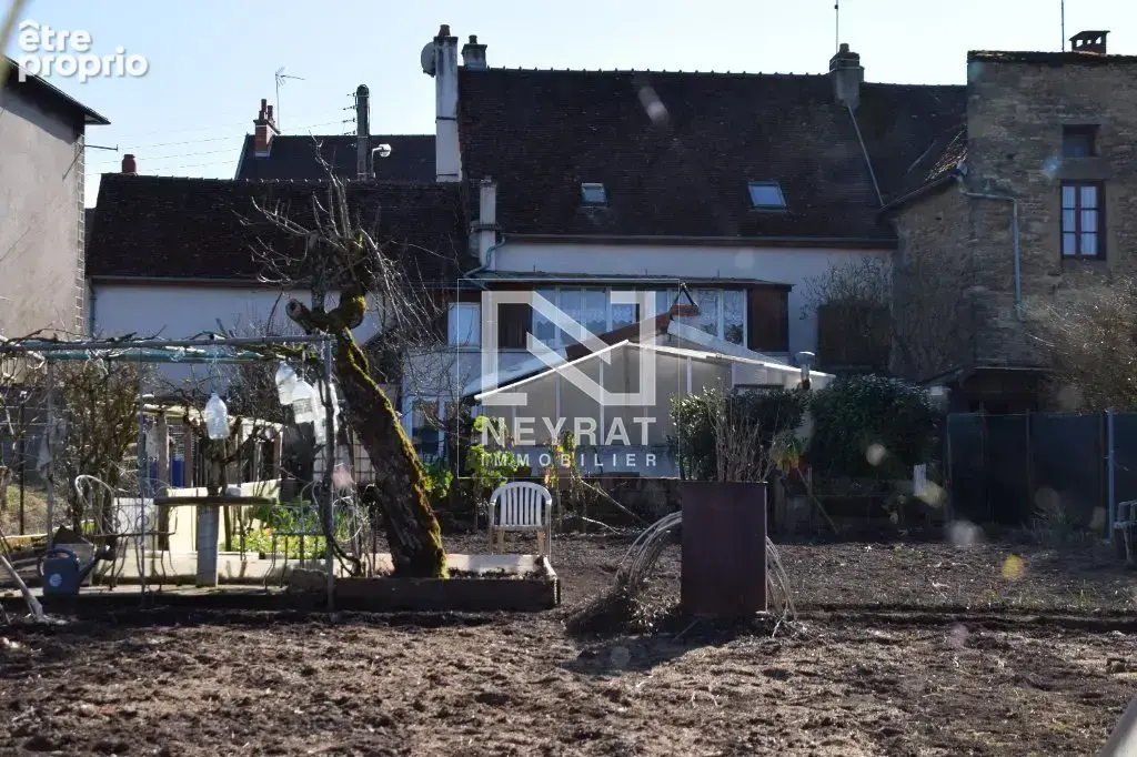 Maison à ARNAY-LE-DUC