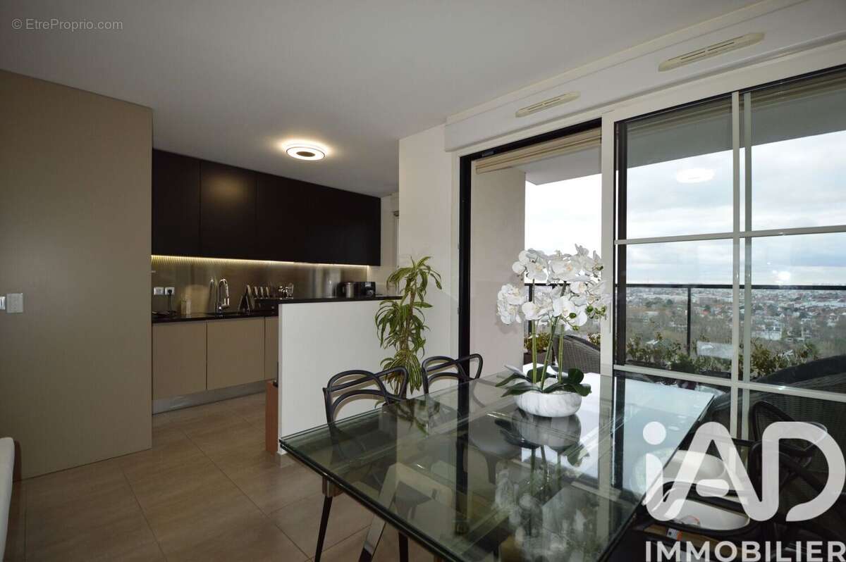 Photo 7 - Appartement à CHENNEVIERES-SUR-MARNE