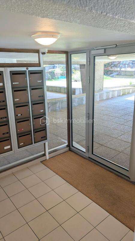 Appartement T3 - Avenue de Royat - photo 13