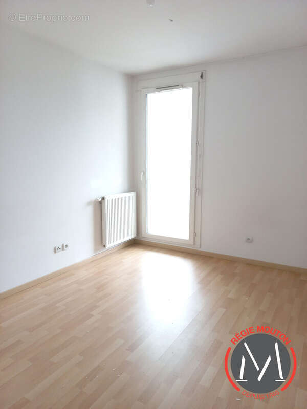Appartement à LYON-8E
