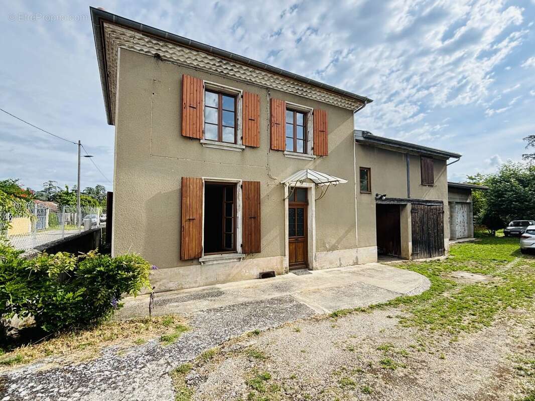 Maison 83 m² à Romans-Sur-Isere  - photo 7