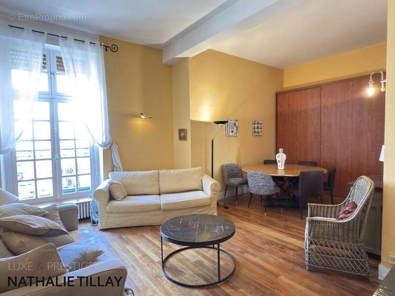 Appartement, rue Royale, à vendre , 3 chambres, statiuonnement, ORLEANS (45) - photo 4