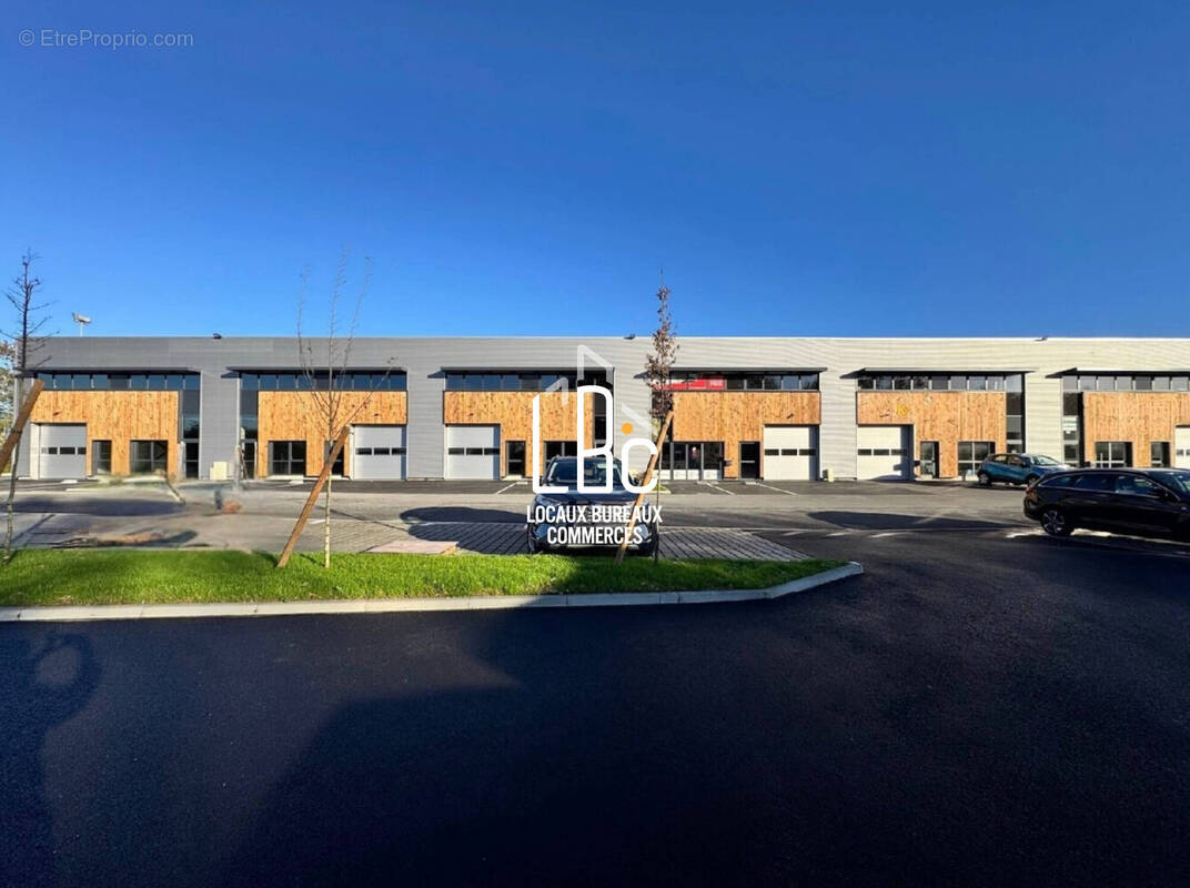 Commerce à BASSE-GOULAINE