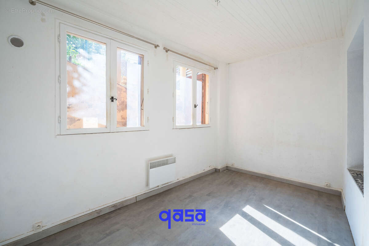 Maison à MARSEILLE-7E