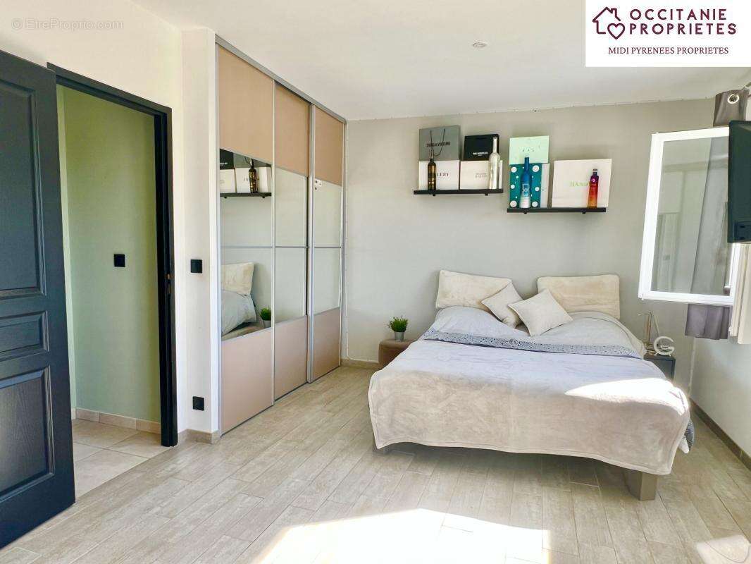 Maison à LEZAT-SUR-LEZE