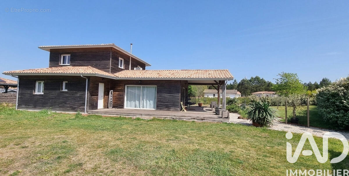 Photo 1 - Maison à BELIN-BELIET