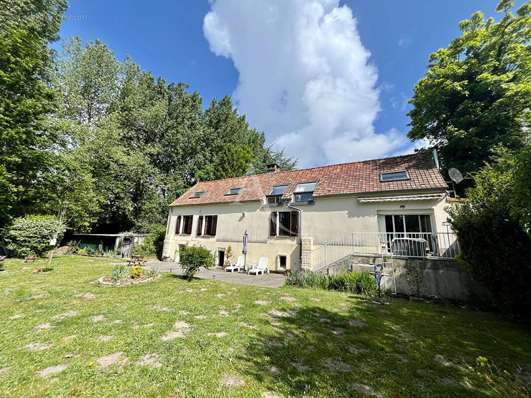 Maison à CAMIERS