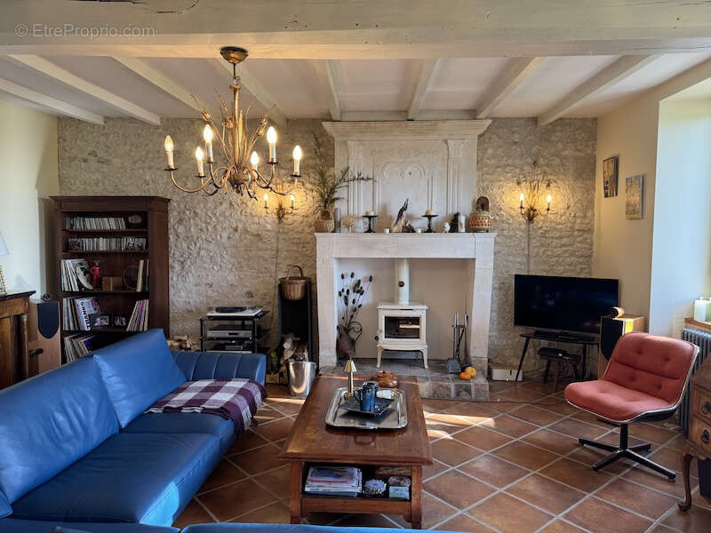Maison à VANZAC