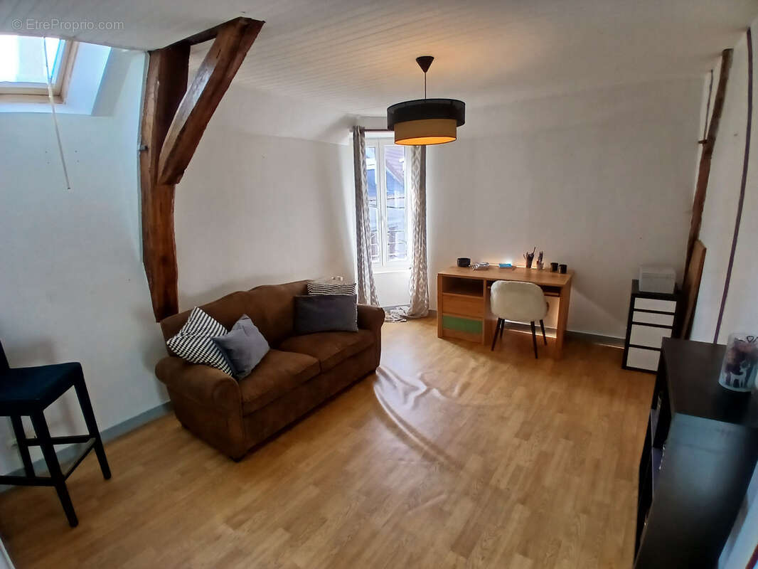 Lormes centre ville, maison de caractère avec 4 chambres et cour. Morvan. - photo 25