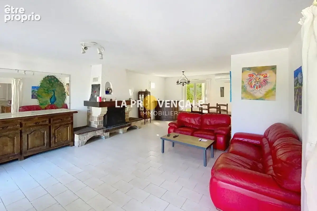 Maison 5 pièces 130 m² à vendre à Greasque (13850) - photo 7