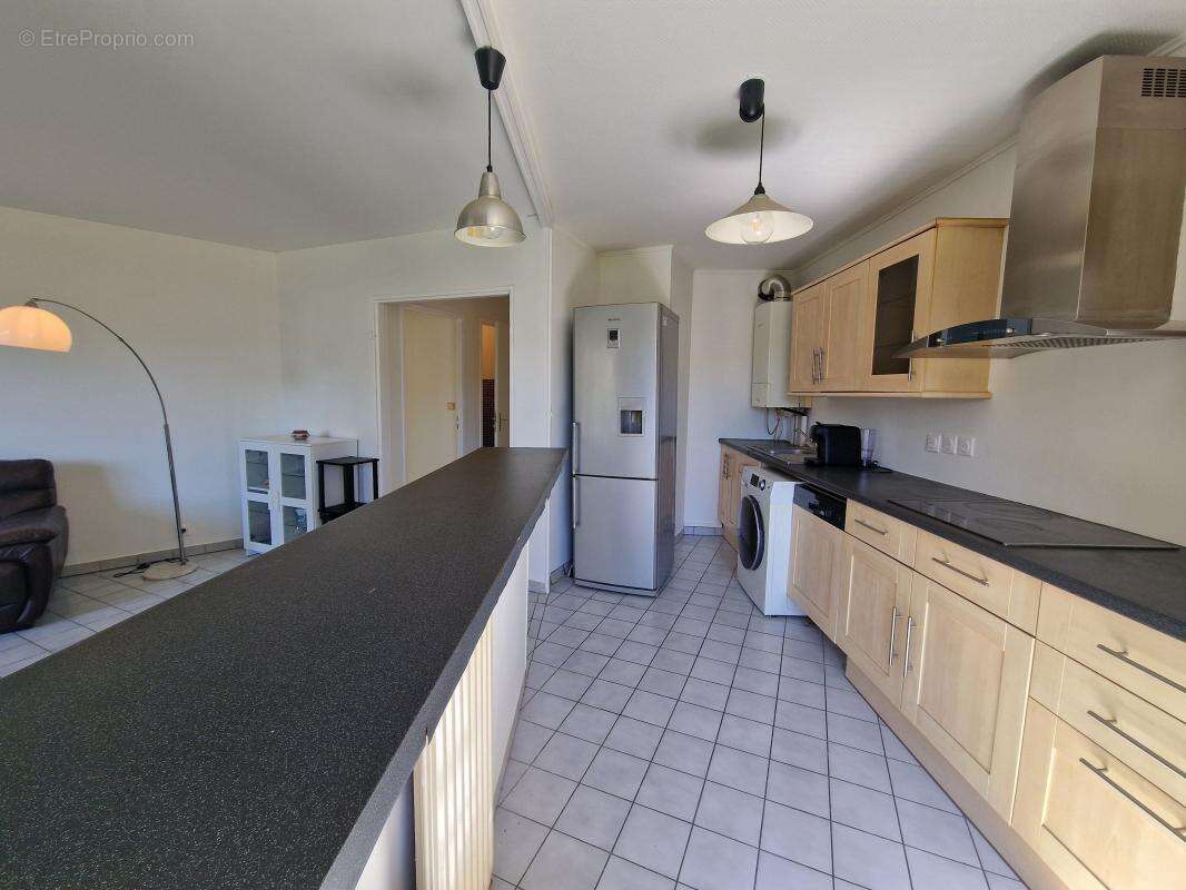 Appartement à VAIRES-SUR-MARNE