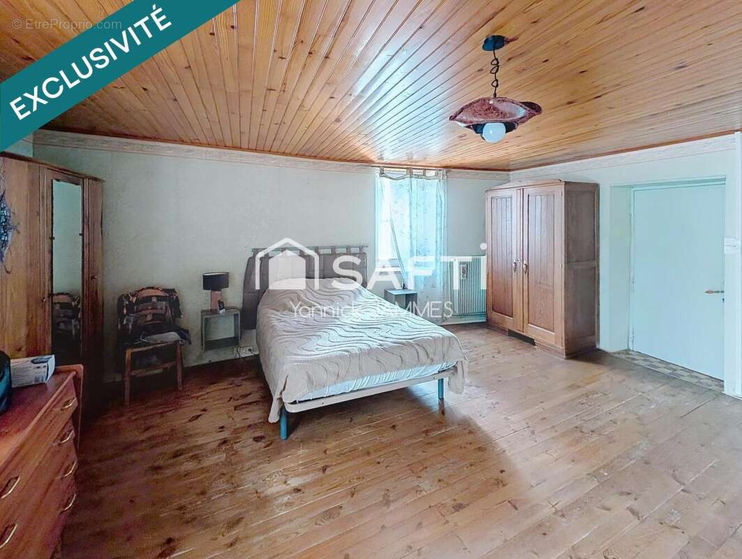 Maison 114 m² à Brusque  - photo 7