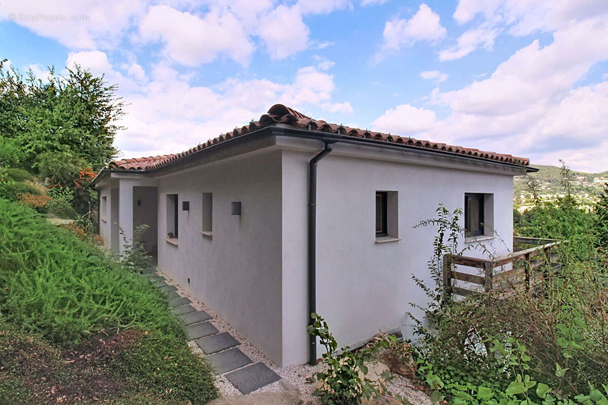 Maison à DRAGUIGNAN
