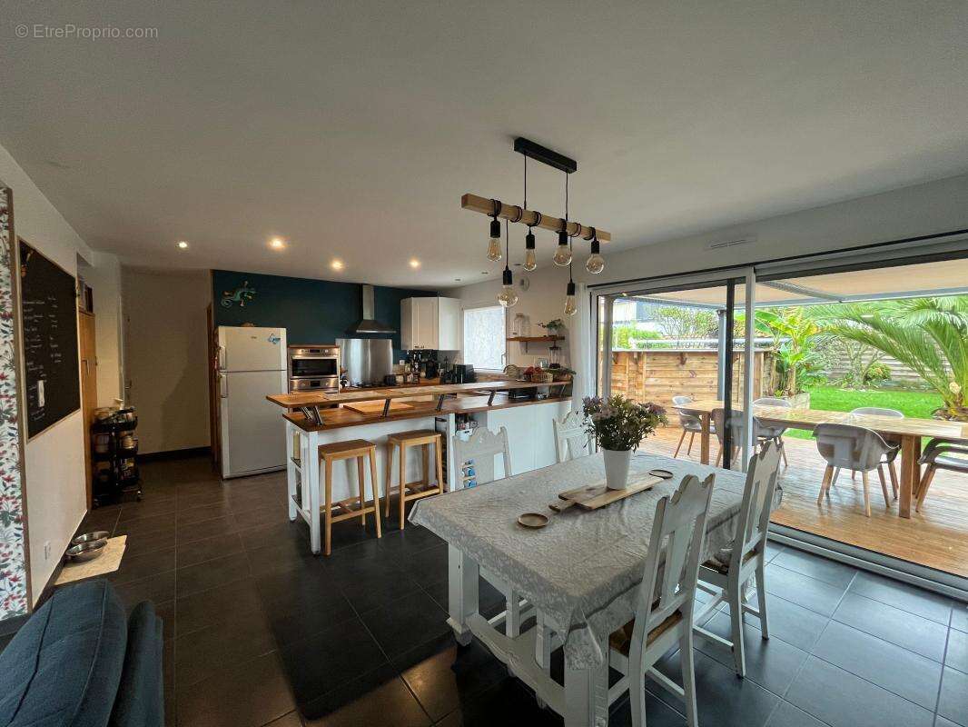 Maison à SAINT-RENAN