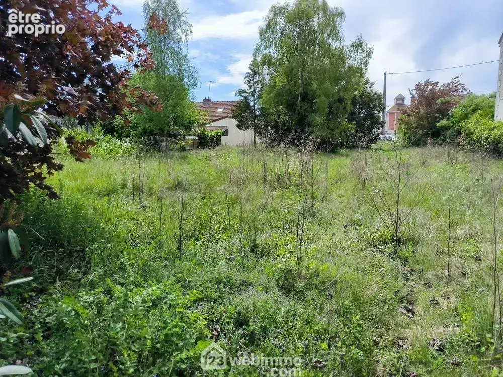 Ce terrain n'attend plus que vous et votre projet !