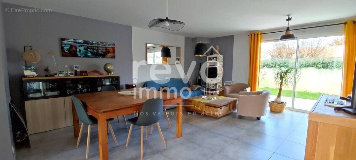 Maison à SAINT-PHILBERT-DE-GRAND-LIEU