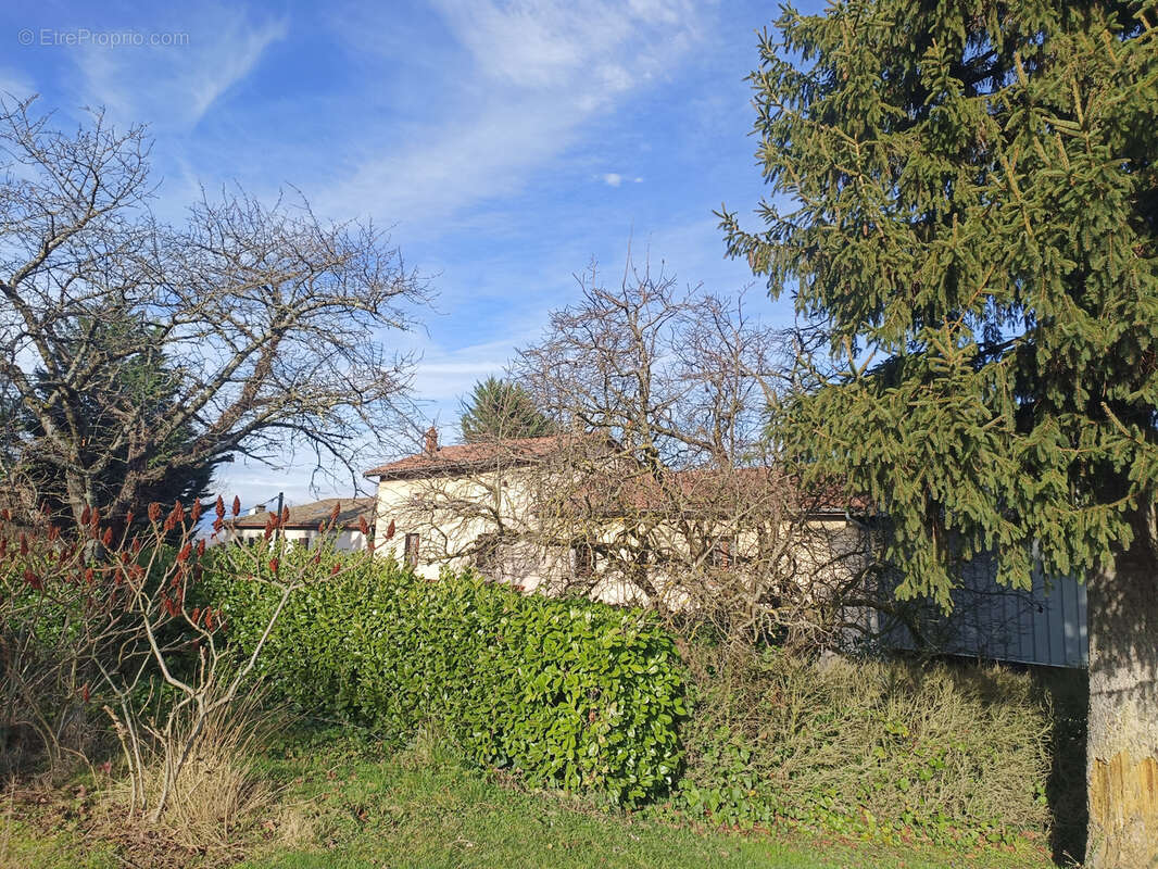 Maison à SAINT-SORLIN-EN-VALLOIRE