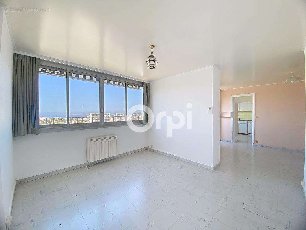 Appartement avec Garage et vue mer à Vendre - photo 13