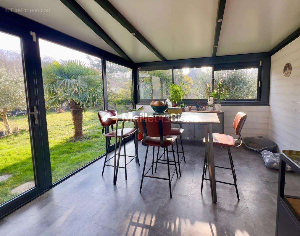 Maison à L&#039;ETANG-LA-VILLE