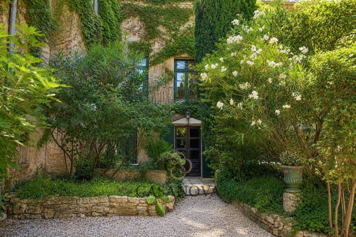 Maison à QUISSAC