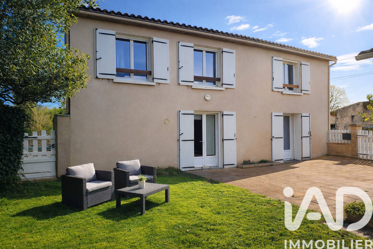 Photo 1 - Maison à BRETTES