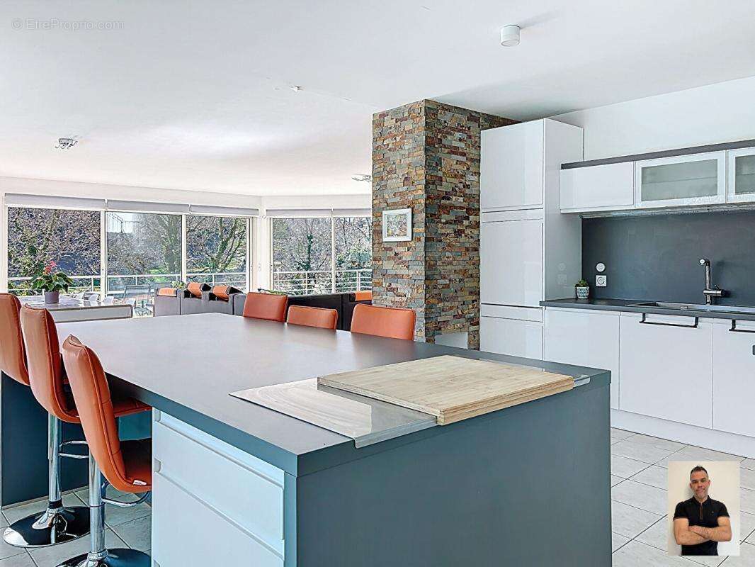 Maison à FLASSANS-SUR-ISSOLE