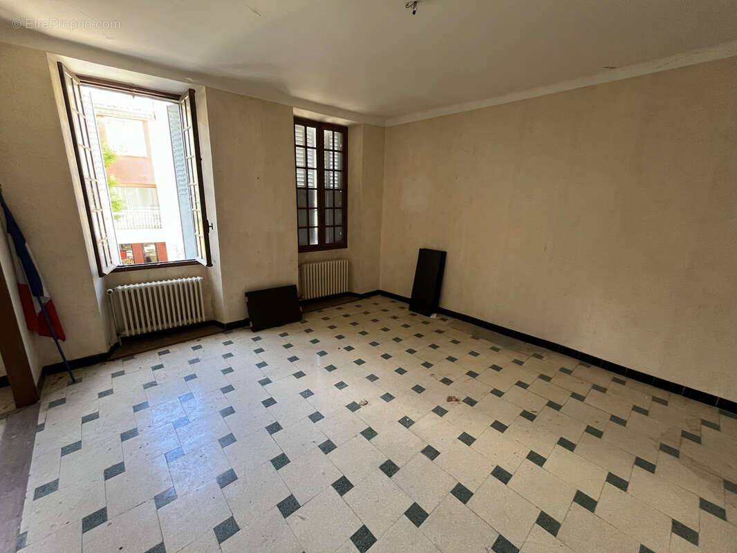 Appartement à BUIS-LES-BARONNIES