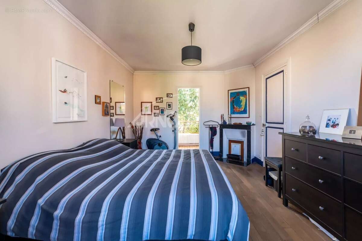 Maison à GENNEVILLIERS